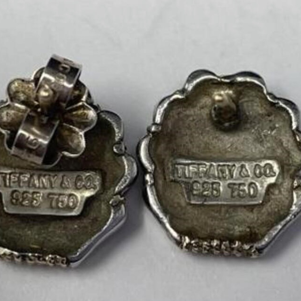 Tiffany & Co. Sterling Silver & 18K Gold Shell Stud Earrings - Picture 4 of 4
